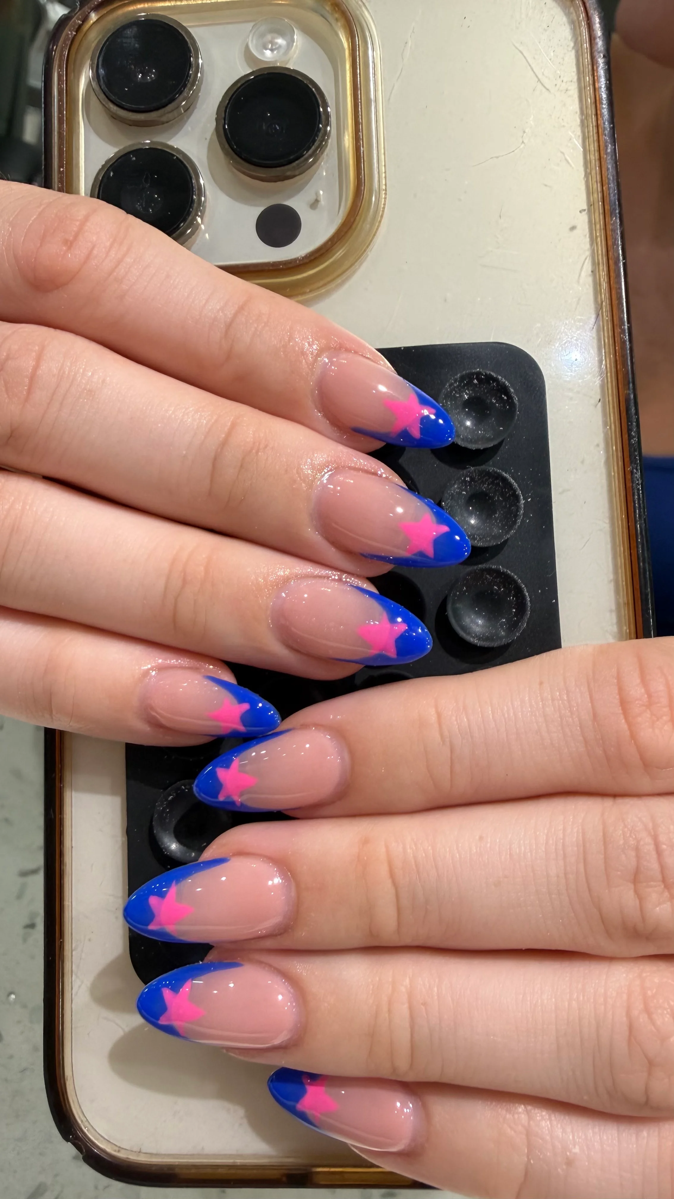 Nail gallery